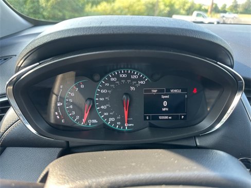 Used 2018 Chevrolet Trax LT w/ LT Convenience Package image 17