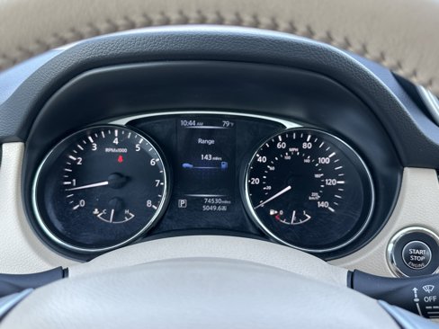 Used 2014 Nissan Rogue SL image 26