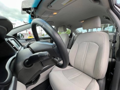 Used 2018 Hyundai Sonata SEL image 11