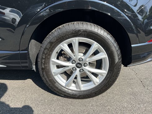 Certified 2022 Audi Q3 2.0T Premium Plus w/ Premium Plus Package image 8
