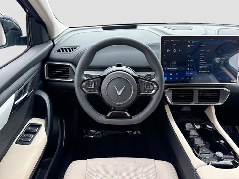 New 2025 VinFast VF 8 Plus image 20