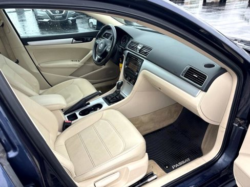 Used 2013 Volkswagen Passat 2.5 SE image 30