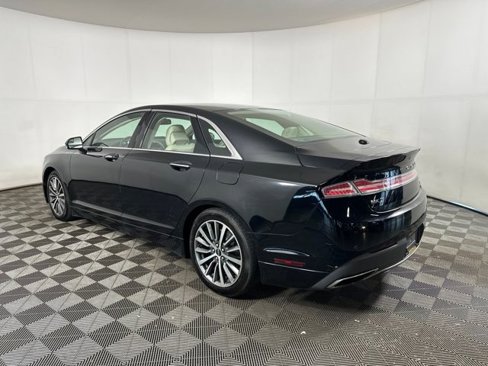 Used 2017 Lincoln MKZ Premiere image 5