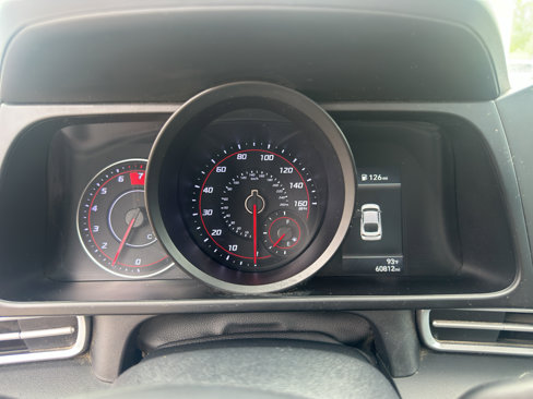 Used 2023 Hyundai Elantra SEL image 11