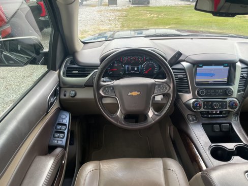 Used 2019 Chevrolet Tahoe LT image 10