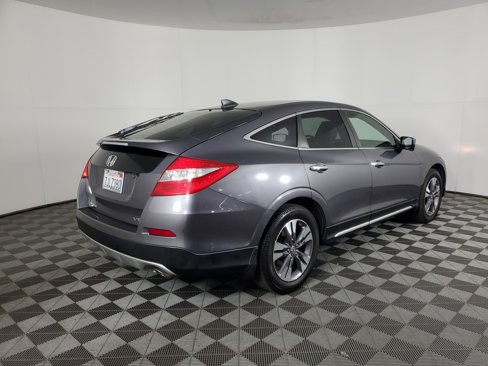 Used 2015 Honda Crosstour EX-L image 4