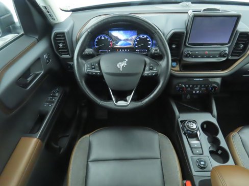 Used 2023 Ford Bronco Sport Outer Banks w/ Tech Package image 10