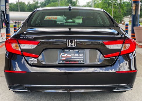 Used 2018 Honda Accord LX image 9