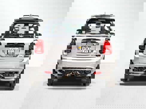 Used 2019 MINI Cooper S w/ Premium Package image 3