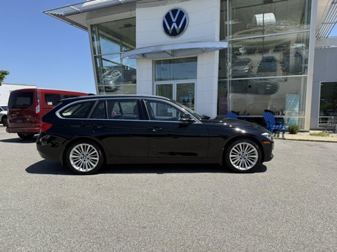 Used 2015 BMW 328i xDrive Wagon image 2