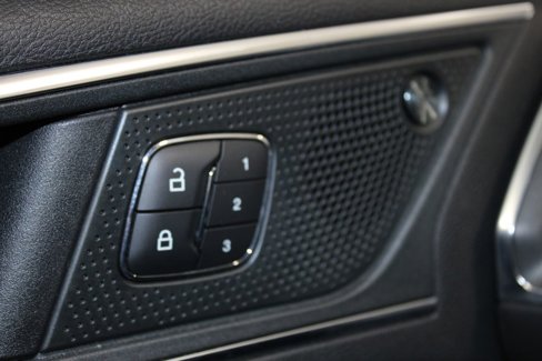 Used 2024 Ford Edge Titanium image 36