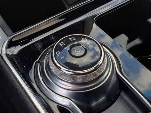 Used 2019 Ford Edge ST w/ Equipment Group 401A image 25