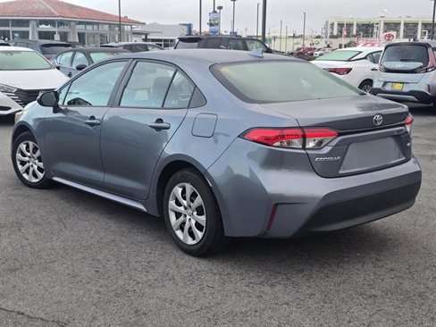 Used 2024 Toyota Corolla LE image 3