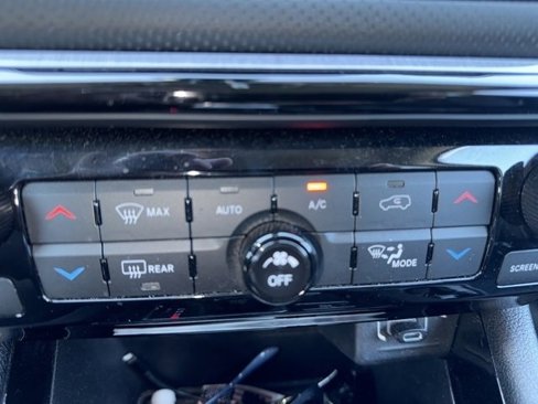 Used 2022 Jeep Compass Trailhawk w/ Trailhawk Convenience Group image 14