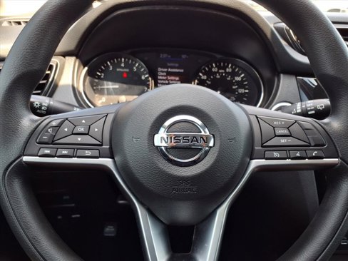 Used 2019 Nissan Rogue Sport SV image 17