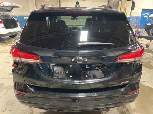 Used 2024 Chevrolet Equinox RS w/ LPO, Floor Liner Package image 4