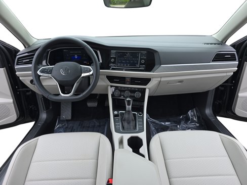 Certified 2022 Volkswagen Jetta SE image 9