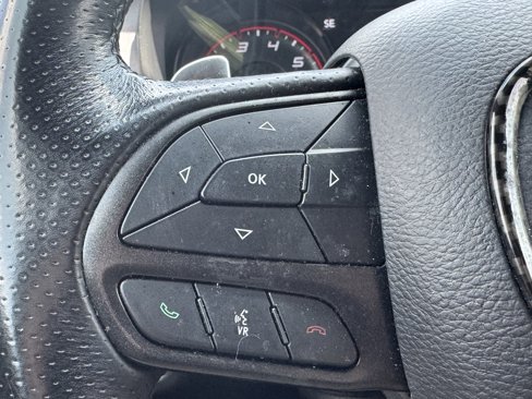 Used 2021 Dodge Charger SXT w/ Blacktop Package image 13