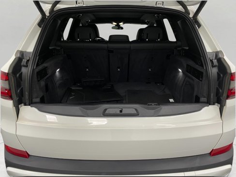 Certified 2022 BMW X5 xDrive40i w/ Climate Comfort Package image 5