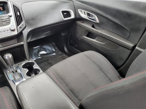 Used 2017 Chevrolet Equinox LT w/ Convenience Package image 17