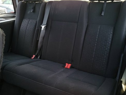 Used 2015 Ford Expedition XLT image 9