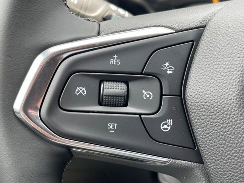 New 2025 Chevrolet Trax LT w/ Driver Confidence Package image 7