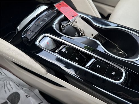 Certified 2021 Buick Envision Avenir image 16