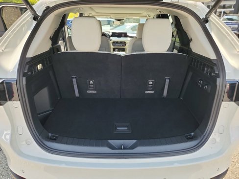 Used 2024 MAZDA CX-90 3.3 Turbo S w/ Premium Plus image 17