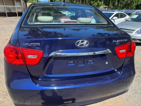 Used 2010 Hyundai Elantra GLS image 7