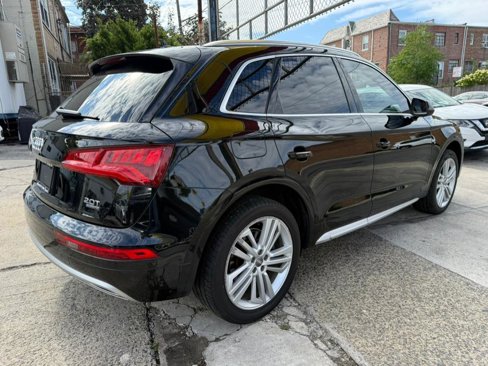 Used 2018 Audi Q5 2.0T Premium Plus w/ Premium Plus Package image 4
