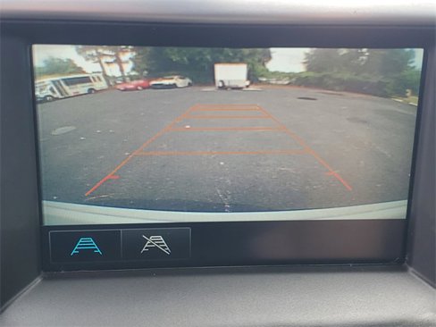 Used 2017 GMC Acadia SLE image 25