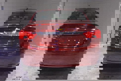 Used 2017 Chevrolet Impala LT image 6