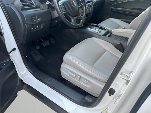 Used 2022 Honda Passport EX-L image 27