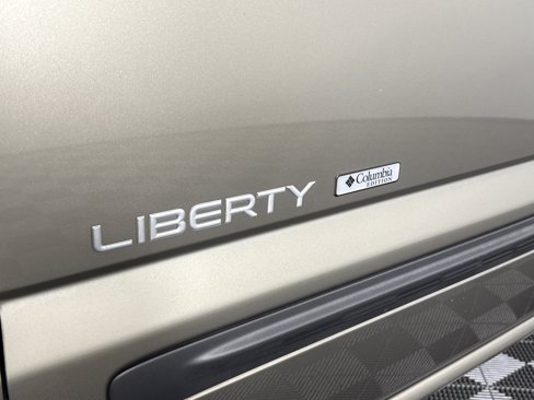 Used 2004 Jeep Liberty Sport w/ PWR Convenience Group image 11