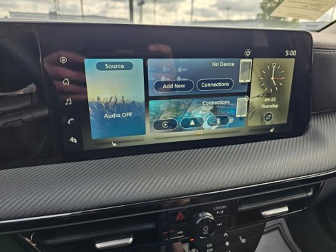 New 2025 Nissan Kicks SR w/ SR Premium Package image 33