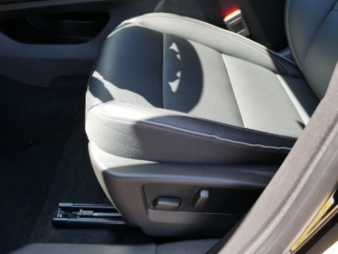 Certified 2022 Buick Envision Essence w/ Safety Package image 20
