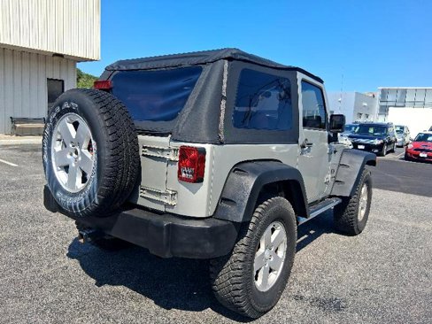 Used 2007 Jeep Wrangler X image 14