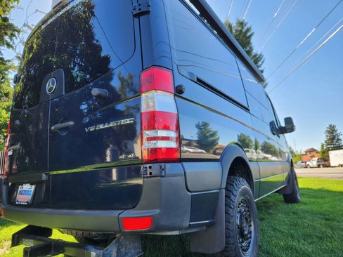 Used 2015 Mercedes-Benz Sprinter 2500 image 21