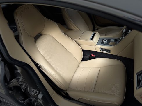 Used 2011 Aston Martin Rapide Luxe image 14