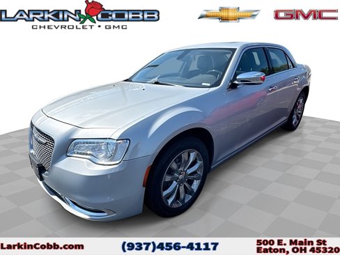 Used 2019 Chrysler 300 Limited image 1