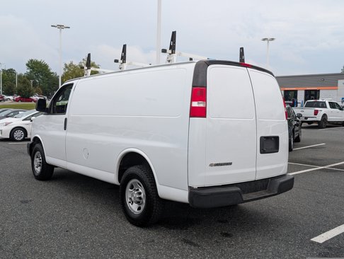 Used 2021 Chevrolet Express 2500 w/ Driver Convenience Package image 3