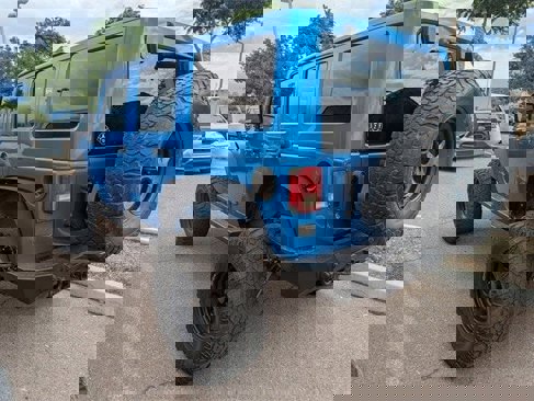 Used 2016 Jeep Wrangler Unlimited Sport image 6