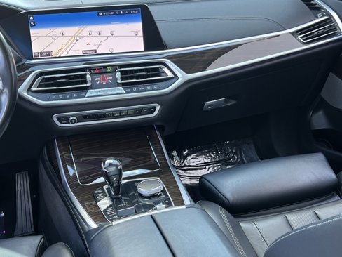 Used 2019 BMW X7 xDrive40i w/ Premium Package image 28