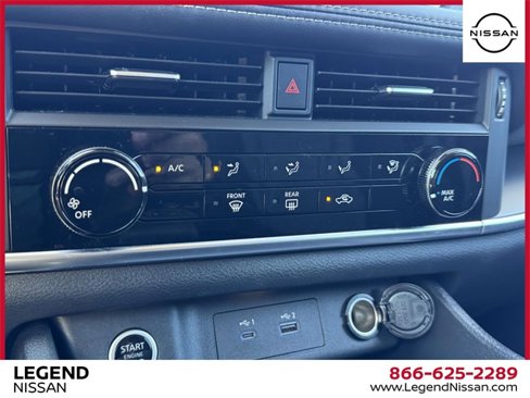 Used 2021 Nissan Rogue S image 25