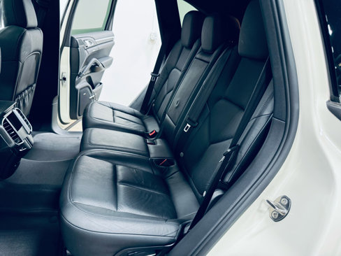 Used 2011 Porsche Cayenne image 32