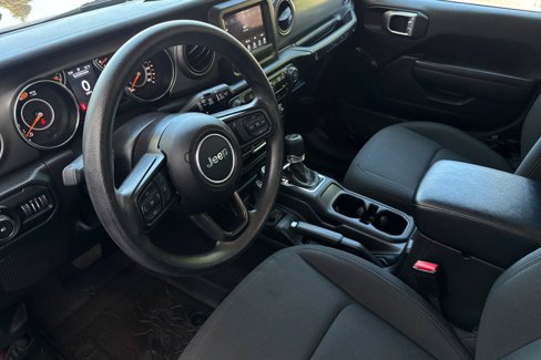 Used 2022 Jeep Wrangler Sport image 15