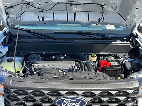 New 2025 Ford Maverick XLT image 41