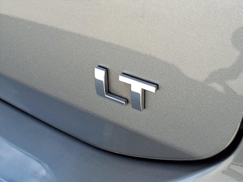 Used 2023 Chevrolet Equinox LT image 13