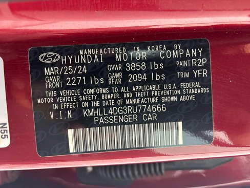 Used 2024 Hyundai Elantra SE image 21