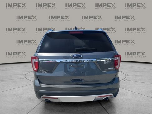 Used 2017 Ford Explorer Limited image 4